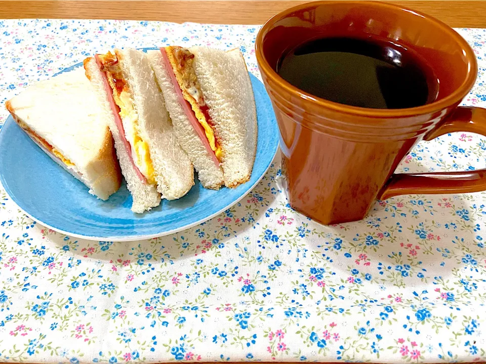 今日の朝食♬.*ﾟ|マリメッコさん