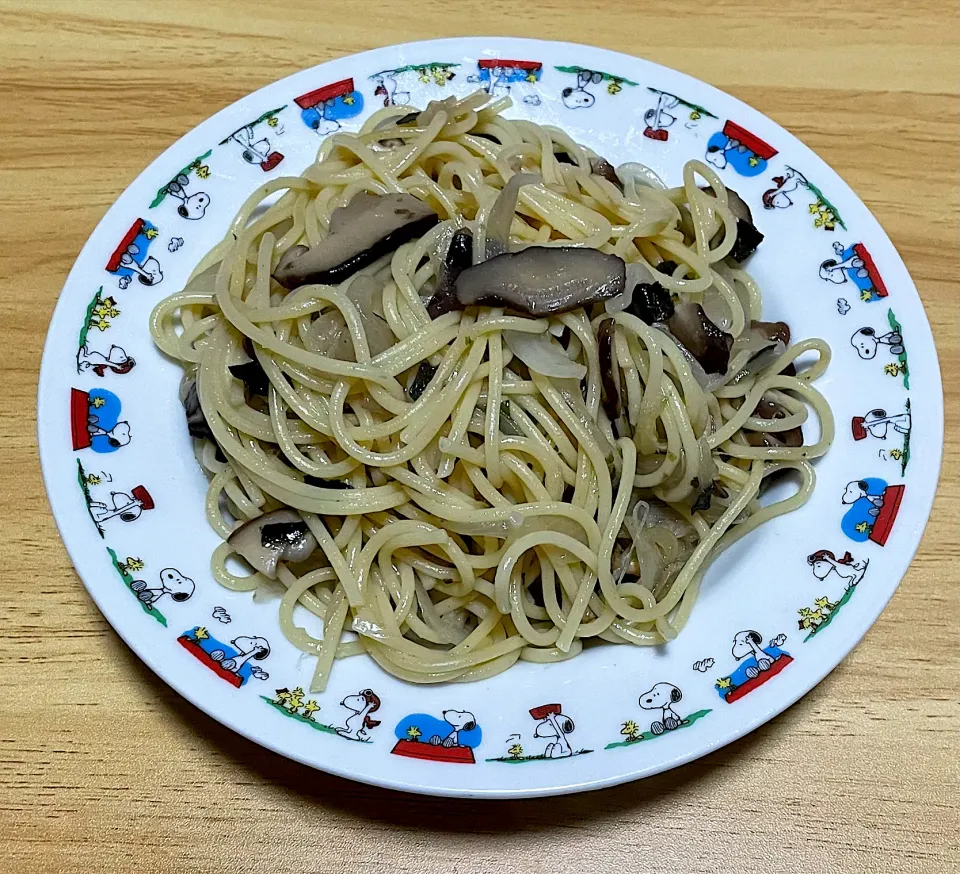 松茸の素でのパスタ最高👍|料理好きなじいさまさん