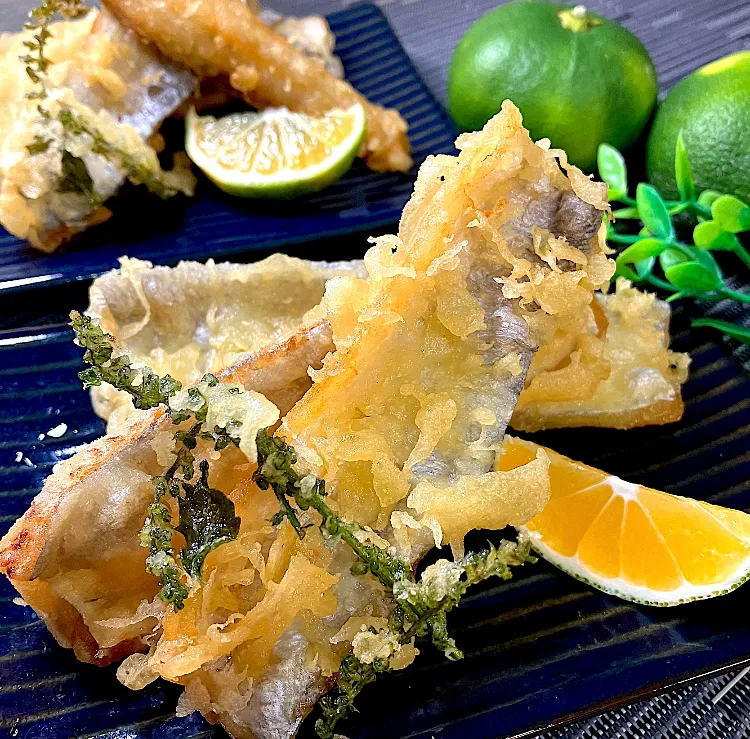 Snapdishの料理写真:太刀魚の天ぷら|KAORIさん