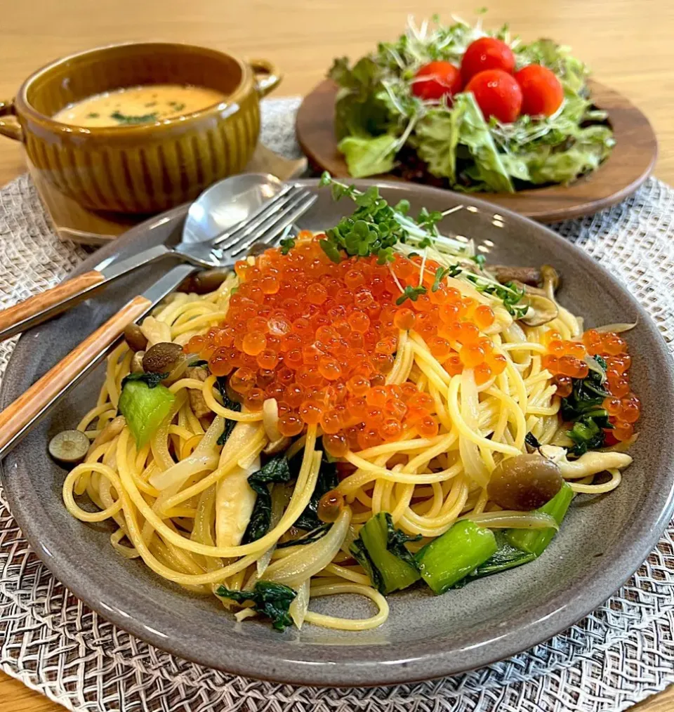 Snapdishの料理写真:いくらパスタ🍝|ラゴさん。さん