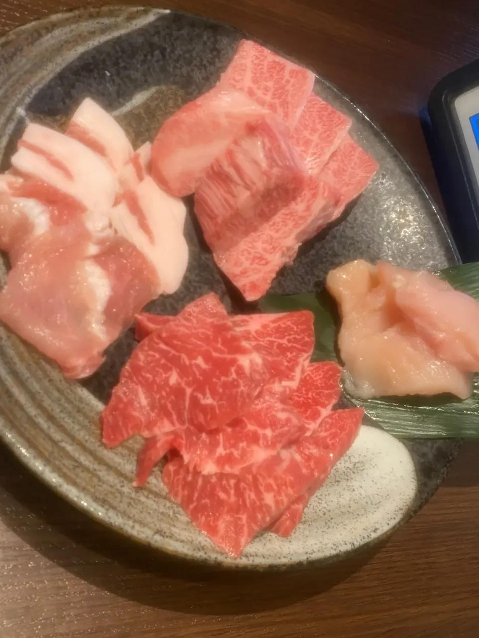 焼肉ランチタイム食べ飲み放題🌈天神北谷|dabasyuさん