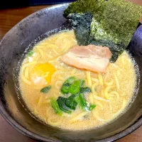 Snapdishの料理写真:冷凍　家系ラーメン