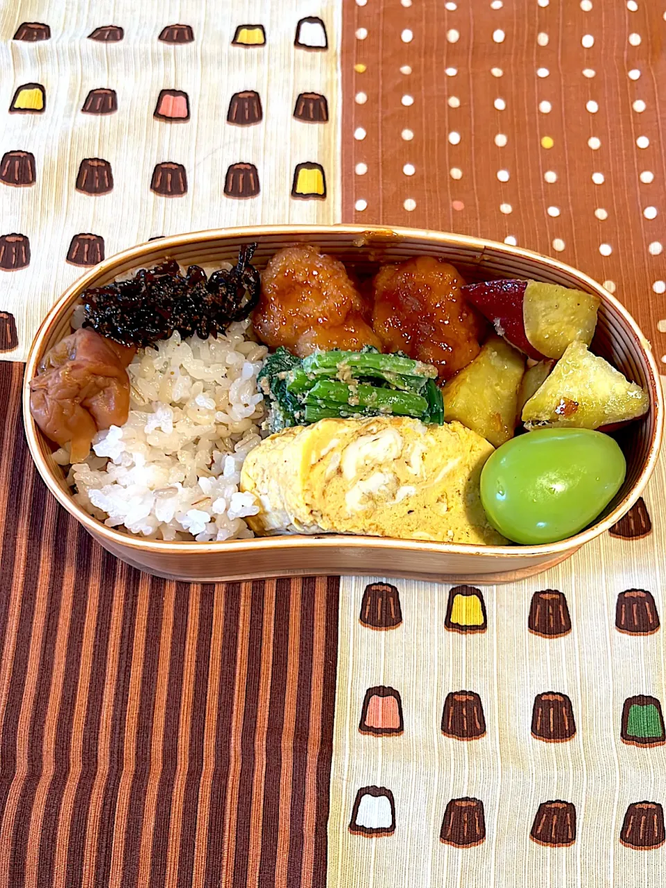 もち麦ご飯弁当|にこりこぷりんさん