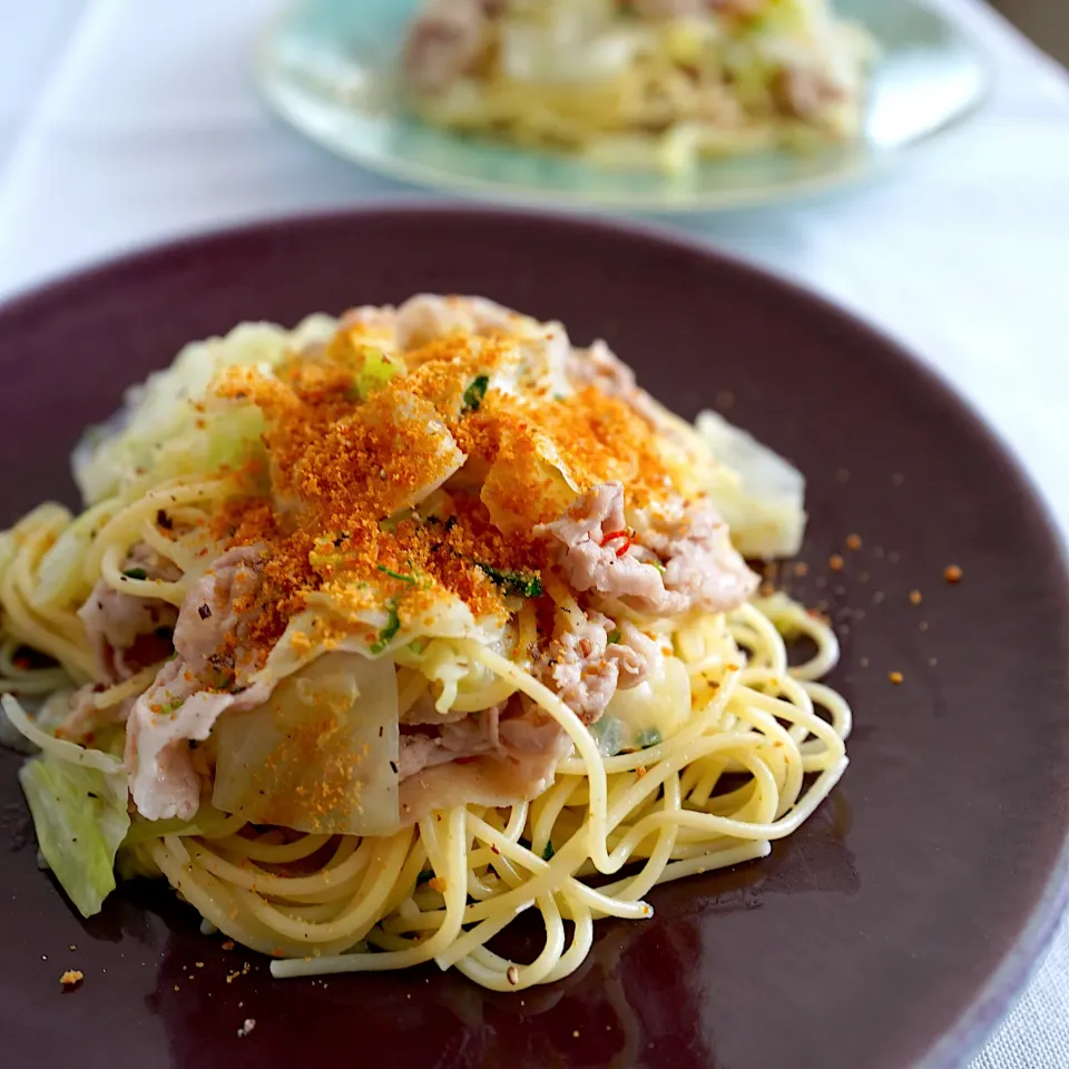 Snapdishの料理写真:豚肉とキャベツ、ボッタルガのパスタ|てつやさん