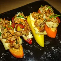 Filled mini peppers with meat, cheese and potatoes|Poll Morrisさん