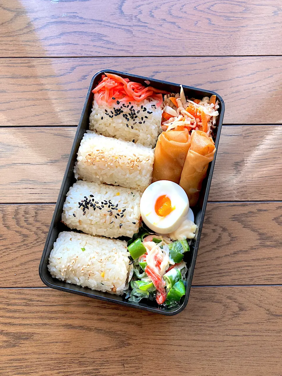 炒飯俵おにぎり弁当|_emi_48.0517さん