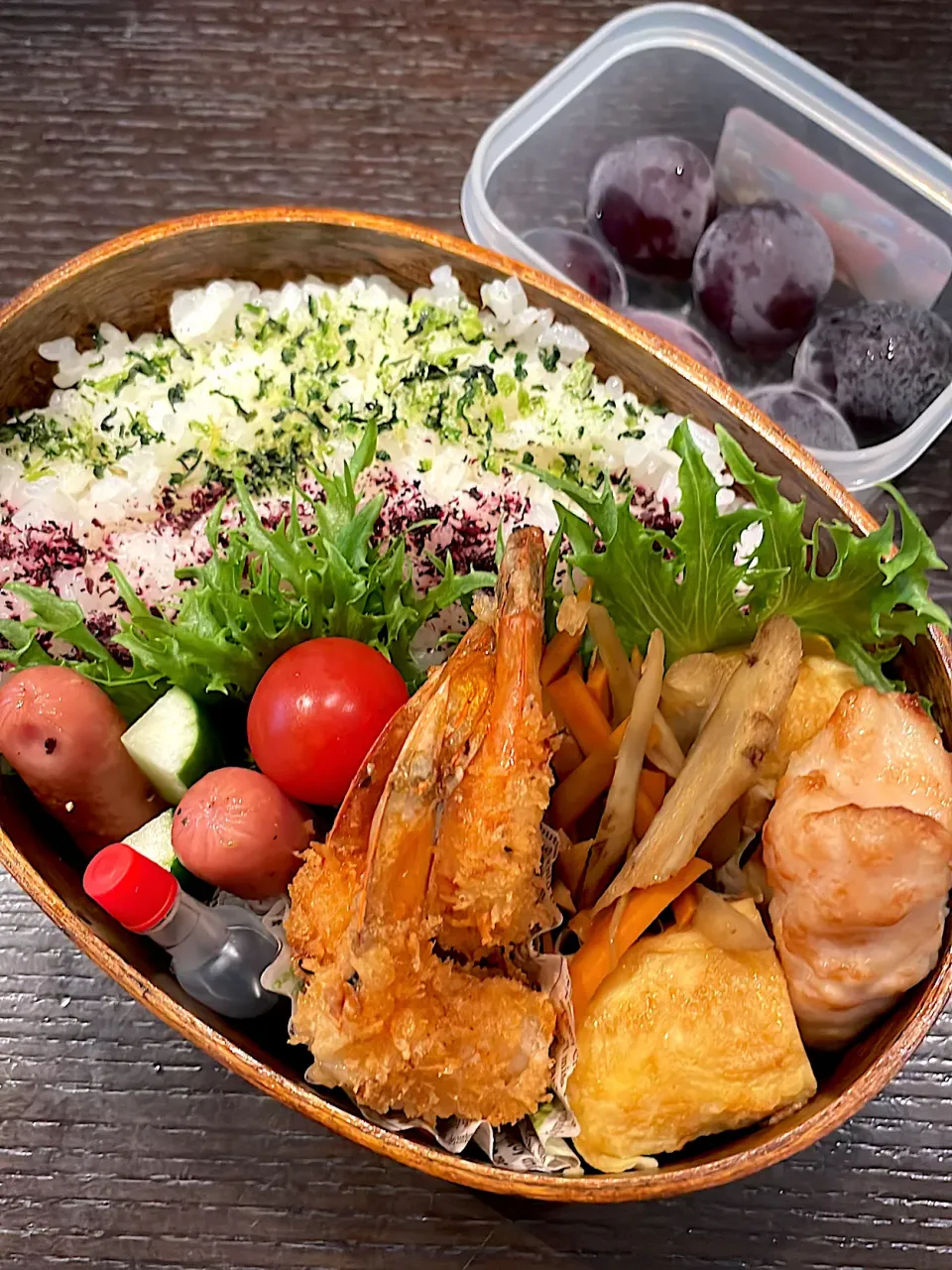 エビフライ🍤弁当|雑草シェリーさん