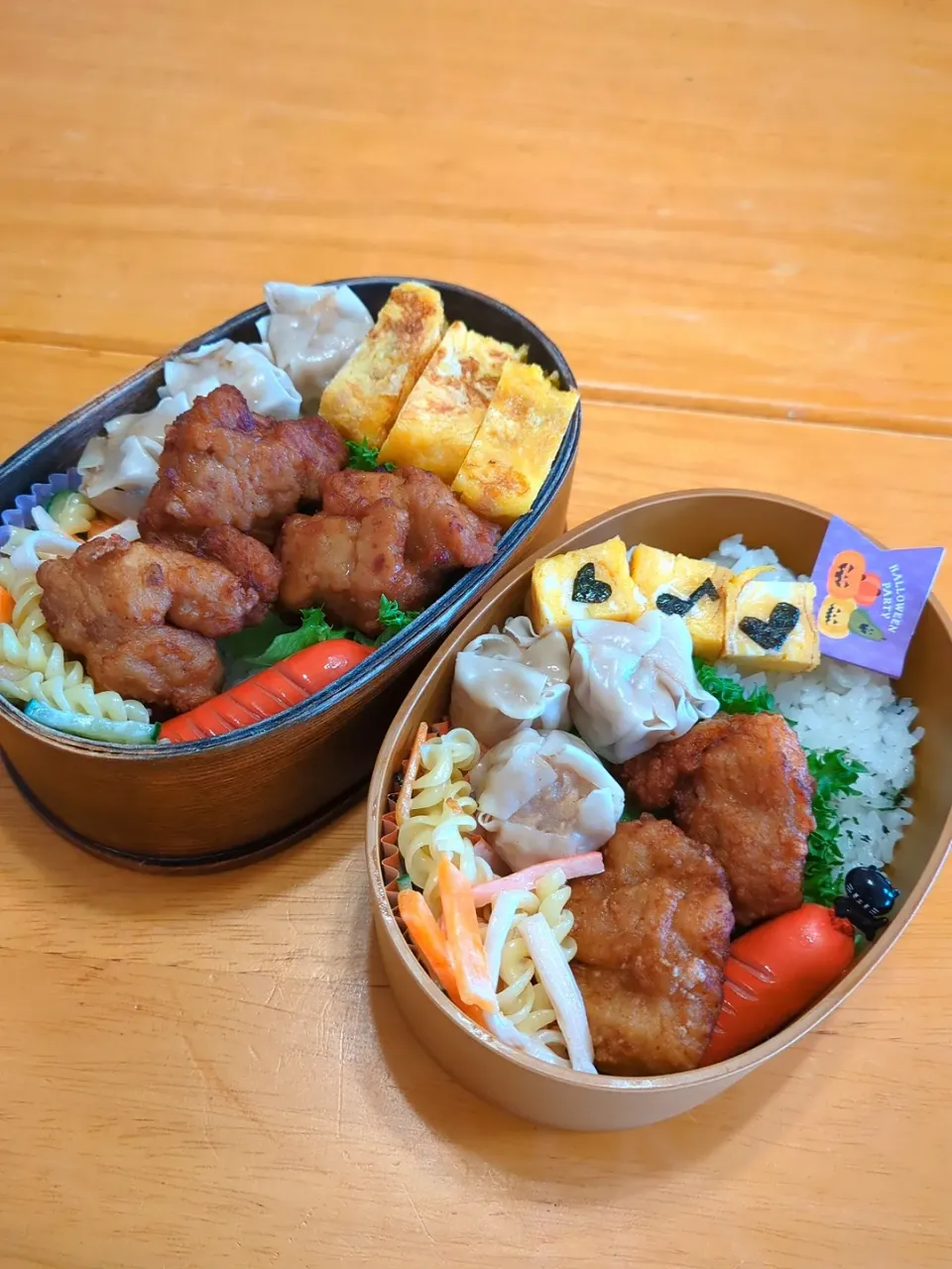 Snapdishの料理写真:わかめご飯とから揚げ弁当|さやかさん