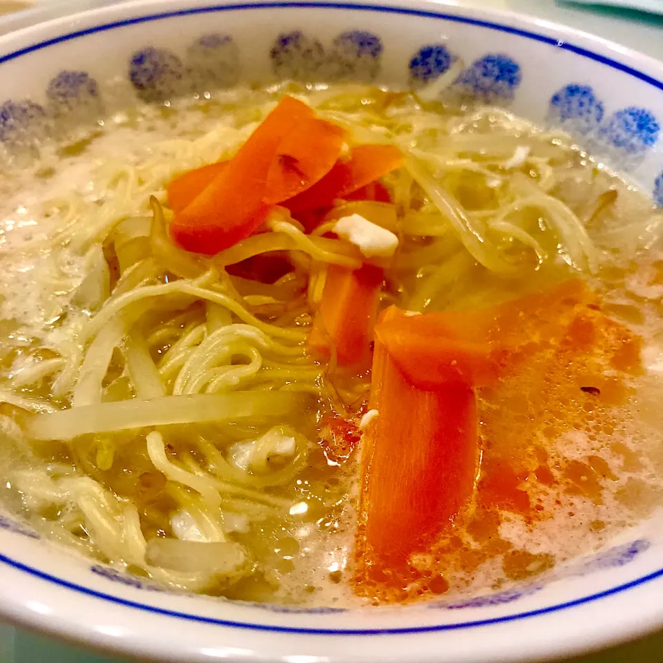 Snapdishの料理写真:明星チャルメラ　バリカタ麺|ユキちゃんさん