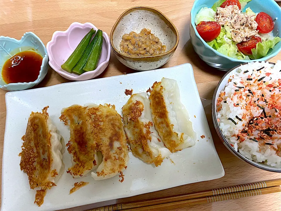 餃子定食🍚🥟|かおちゃんさん