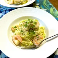 Snapdishの料理写真:海老アボカドお豆腐クリームパスタ|富士子🍒🐰🍓さん