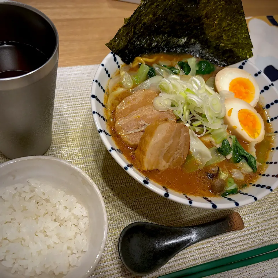 初ZUBAAAN🍜横浜家系醤油豚骨|さっちんさん