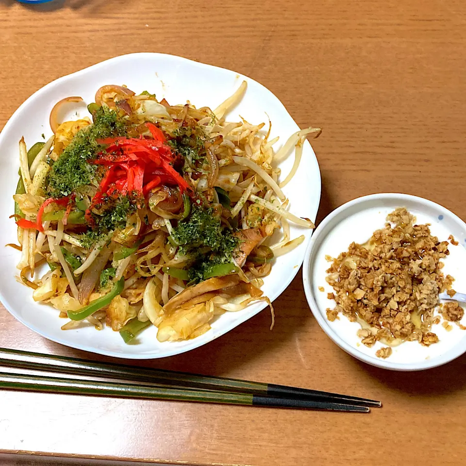 Snapdishの料理写真:ほぼ野菜焼きそば|みんみんさん