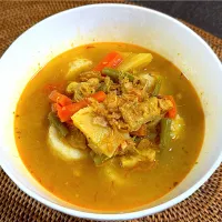 Snapdishの料理写真:Lontong sayur|yeni kartikasariさん