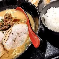 Snapdishの料理写真:みそラーメン|ゆずあんずさん