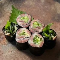 Snapdishの料理写真:〆いわしの海苔巻き