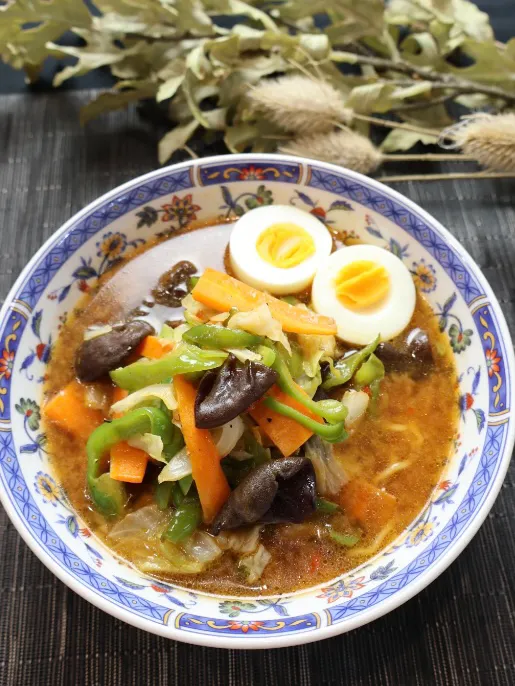 辛味噌野菜ラーメン|めいめいさん