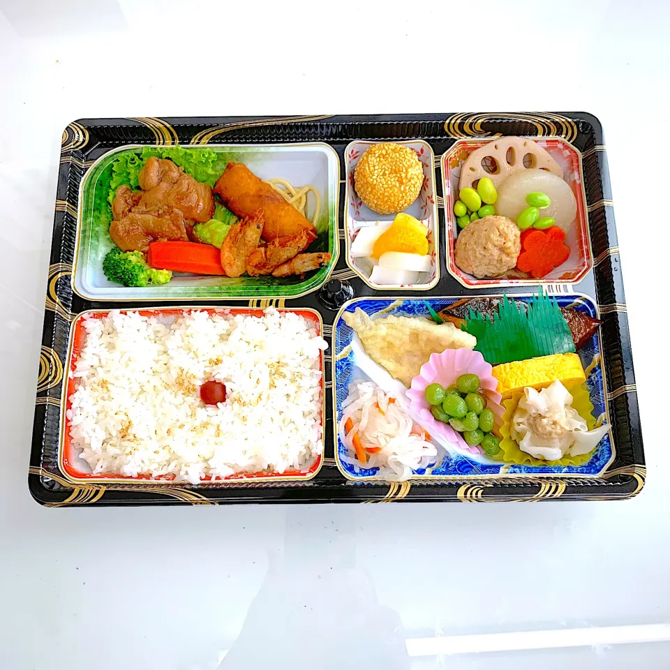 今日のお弁当‼︎ 13 October|Yoshinobu Nakagawaさん