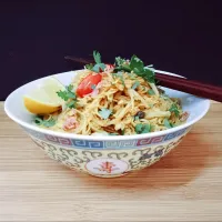 Snapdishの料理写真:Fried rice noodles.|Priyamayaさん