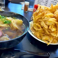 Snapdishの料理写真:かき揚げうどん|amiさん