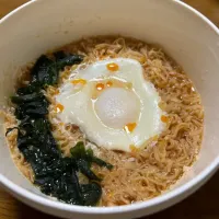 Snapdishの料理写真:チキンラーメン🍜❗️（╹◡╹）✨|サソリさん