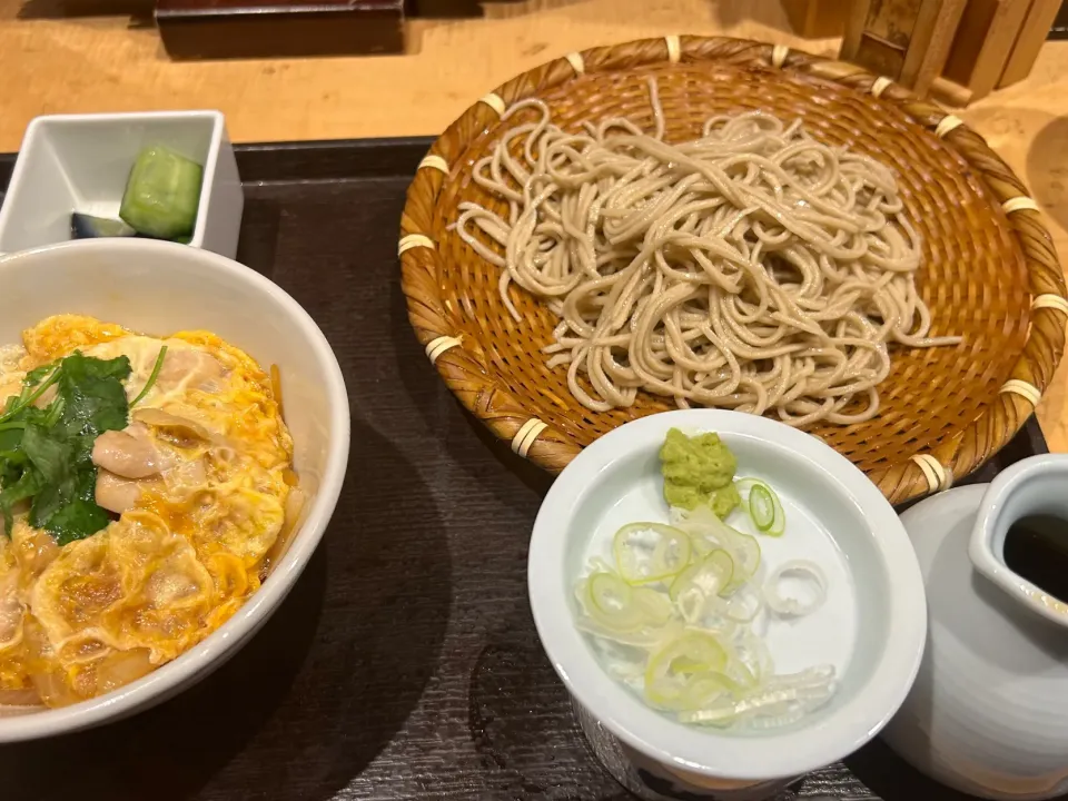 ソバキチさんの親子丼とそばセット|Morito Kamiyaさん