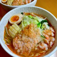 Snapdishの料理写真:幻のキャベツと自家製海老チャーシュー入り海老味噌ラーメン🍜