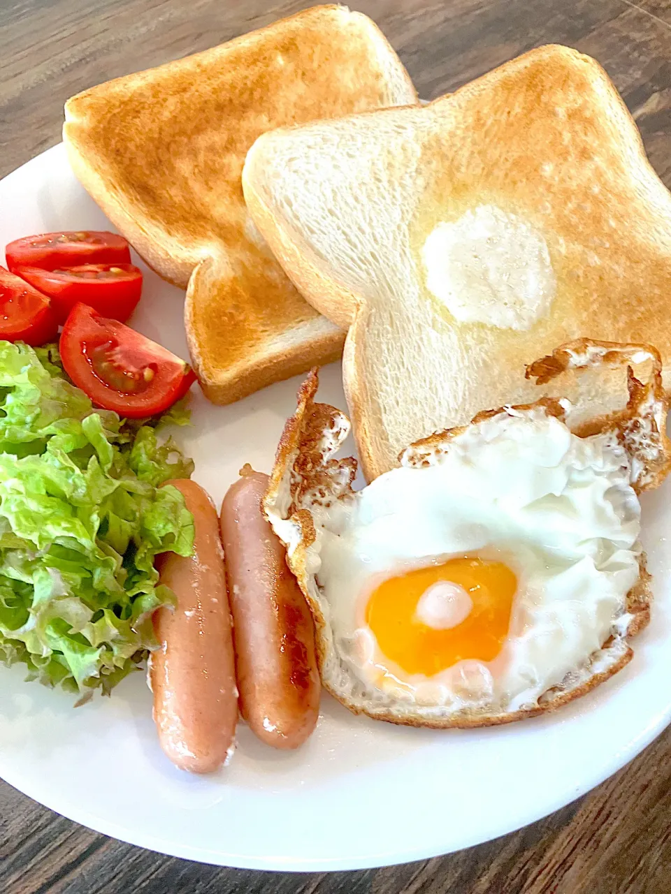 中学生部活男子の朝ごはん🍞|almostblackさん