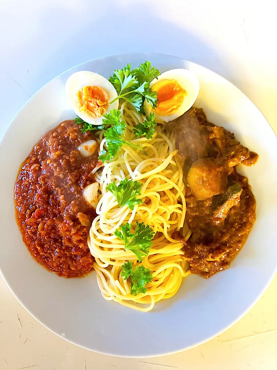 今日の元気カレーはスパゲティカレー🍛とミートスパゲティ🍝|HAMI69さん