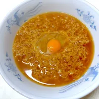 Snapdishの料理写真:チキンラーメン🍜|utayataさん