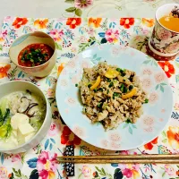 Snapdishの料理写真:夜勤入り、頑張ろうランチ|ことちゃん（facebook坂田琴絵）さん