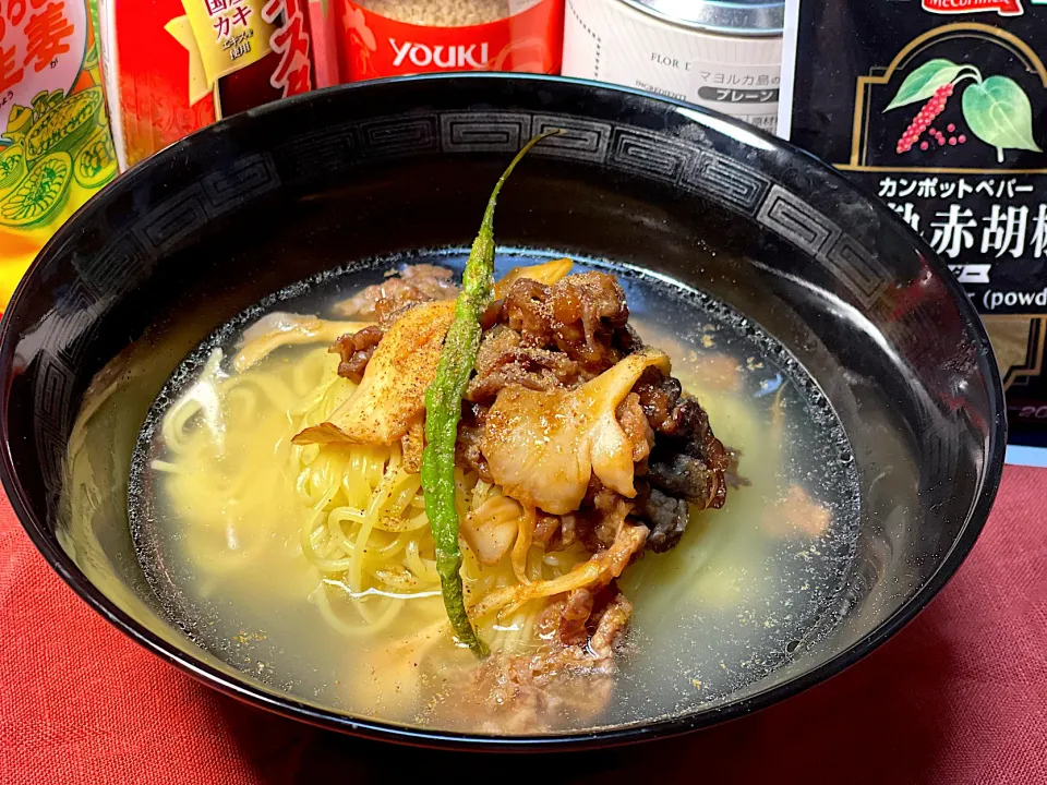 牛まいたけの甘辛ラーメン🍜|レオンさん