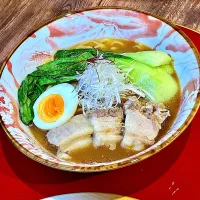 Snapdishの料理写真:塩豚チャーシュー＆豚骨醤油ラーメン