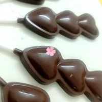 CHOCOLATE HEART LOLLIPOP|Binjal Patelさん