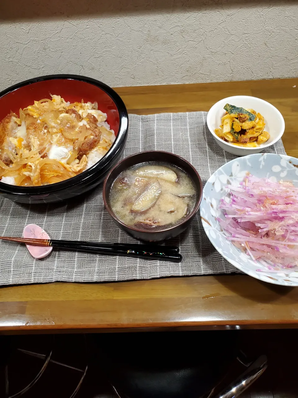 カツ丼|ちくわさん