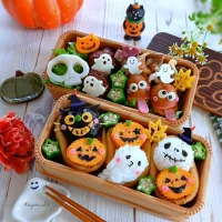 Snapdishの料理写真:👻🎃ハロウィンオープンいなり寿司弁当💜