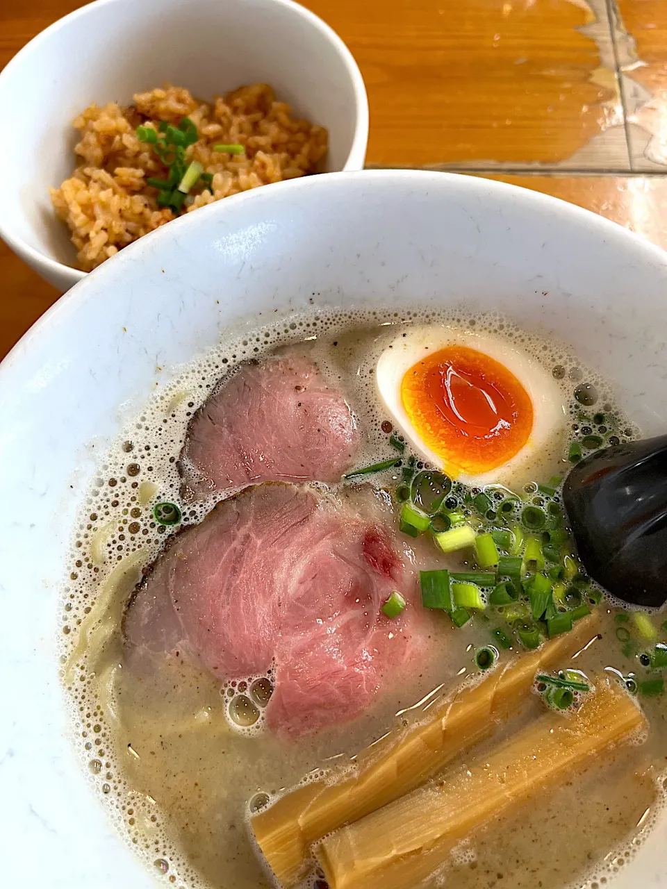 こくまろ塩ラーメンと味つけ飯|やんりゅうさん