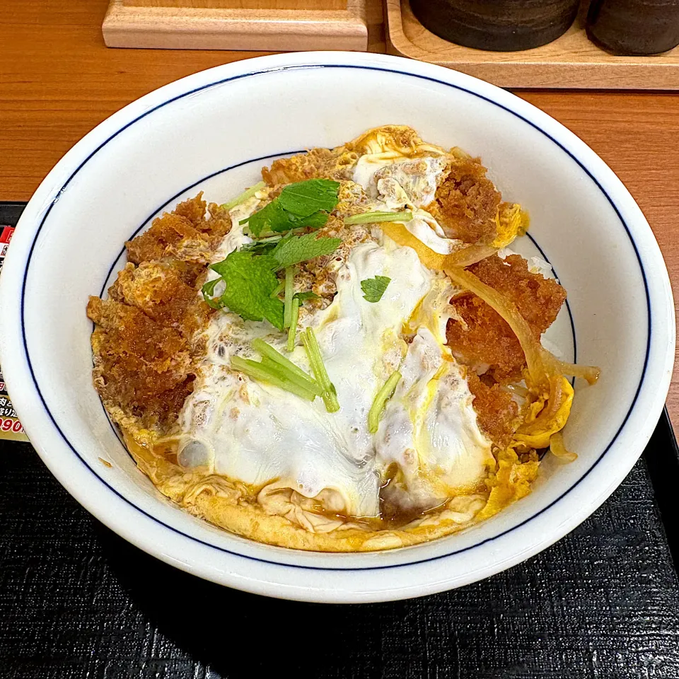 かつ丼|山内博之さん