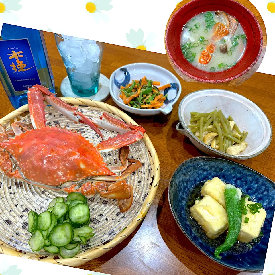 Snapdishの料理写真:地物 渡り蟹🦀で 晩ご飯|sakuramochiさん