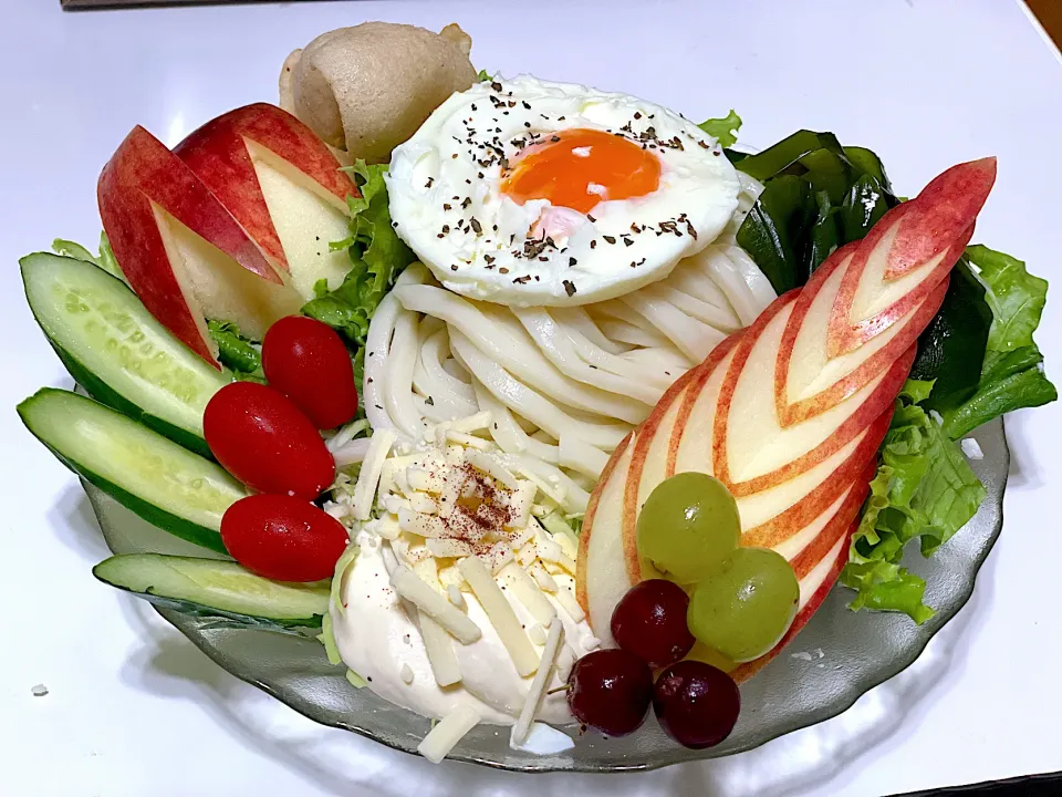 彩サラダうどん🥗|マニラ男さん