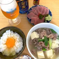 大阪名物の肉吸いと卵かけご飯、お刺身|Tsuneaki Okadaさん