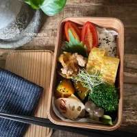 Snapdishの料理写真:豚の生姜焼き弁当| mimineisannさん