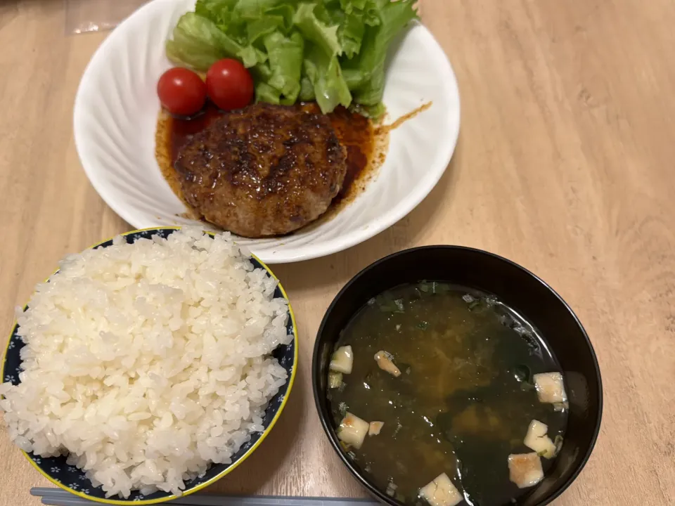 Snapdishの料理写真:ハンバーグ|いおさん