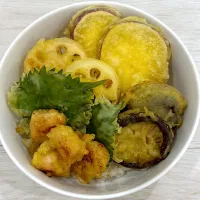 Snapdishの料理写真:天丼🍤|朔さん