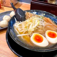 Snapdishの料理写真:にぼしだし★だし拉麺きんざん|leimomiさん