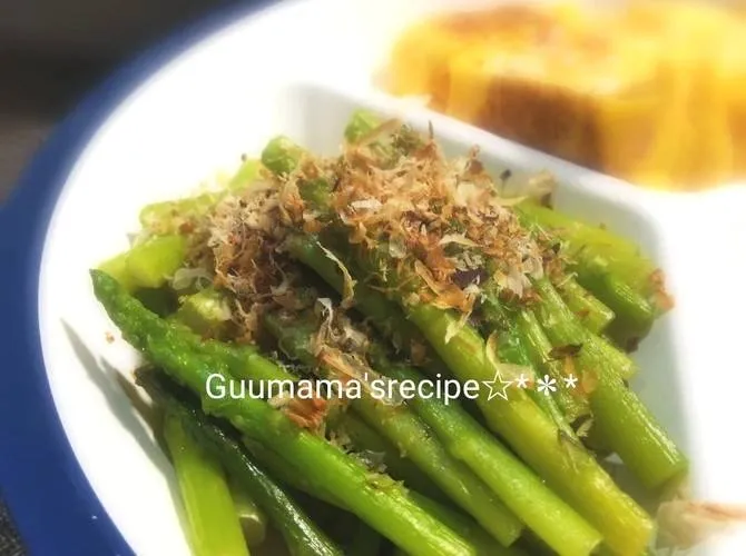 切って煮るだけ♡ほっこり優しい♡アスパラのおだし煮|Guuママさん