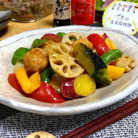 「鎮江香酢」を使ってみたSnapdishの料理・レシピ写真:Miki (^_−)−☆さんの料理 根菜と豚コマ団子の黒酢酢豚