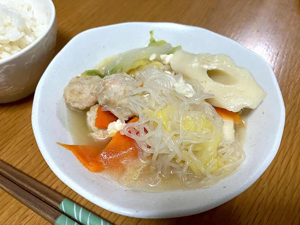 ＊肌寒かった日の夕飯に鶏団子鍋🍲＊|＊抹茶＊さん