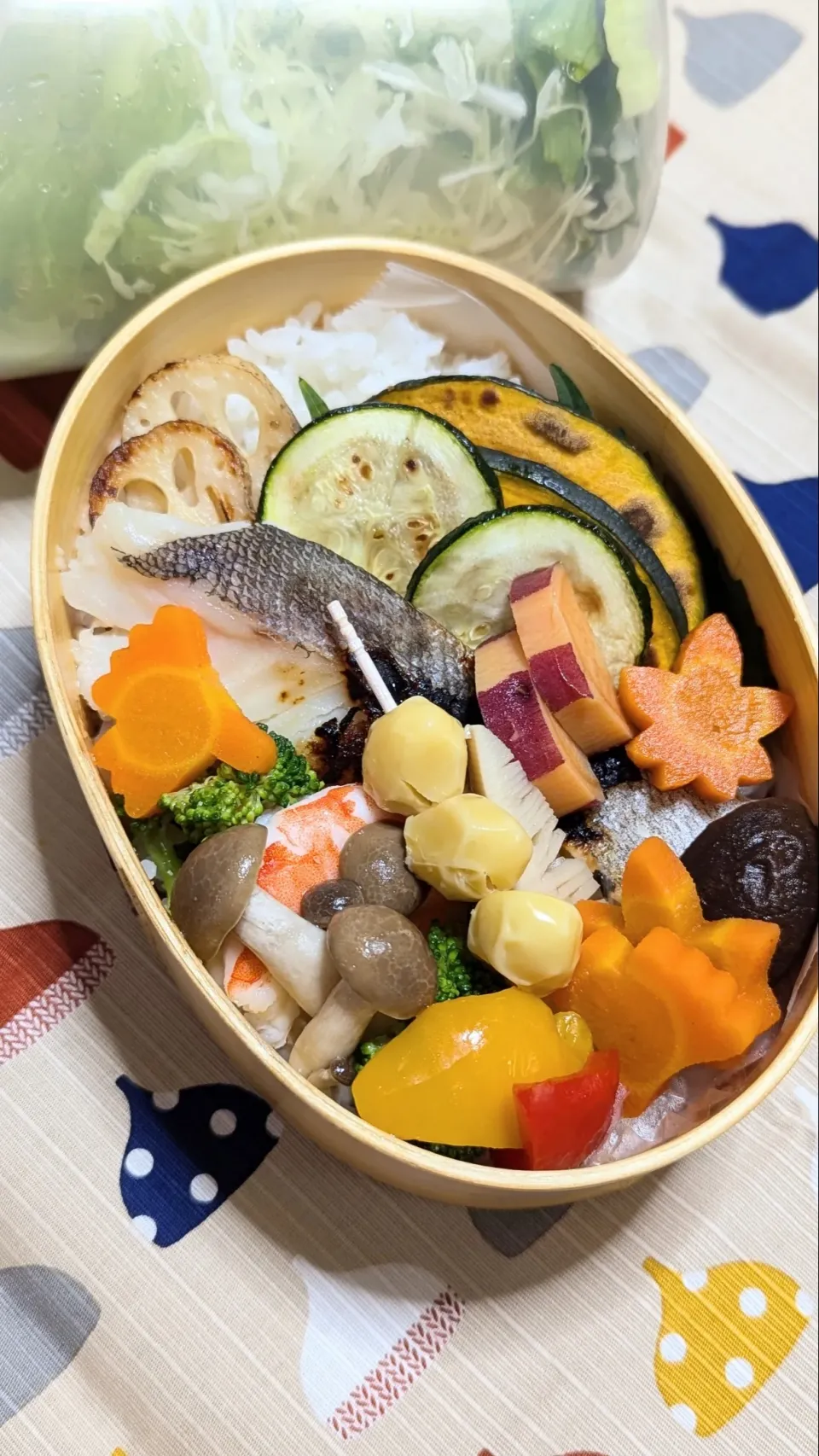 本日のお弁当〜自家製鱈の西京焼きカリ活弁当〜|f.1125beさん