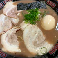 Snapdishの料理写真:とんこつラーメン